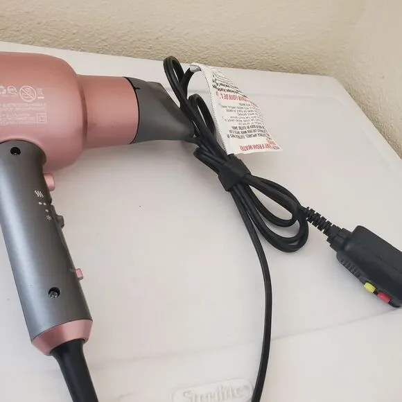 Wavy Talk Ionic Hair Dryer Rose Gold & Grey 1875W with Concentrator Nozzle - Picture 6 of 16